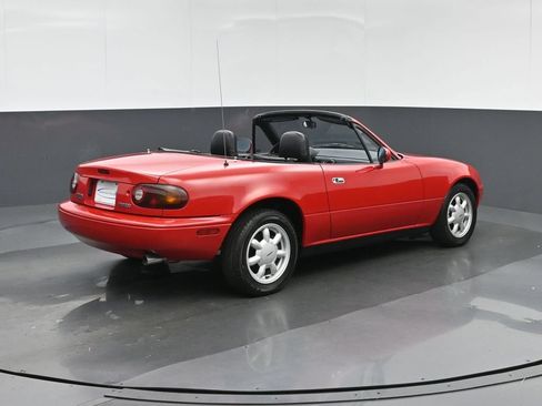 Used 1990 MAZDA MX-5 Miata RWD image 7