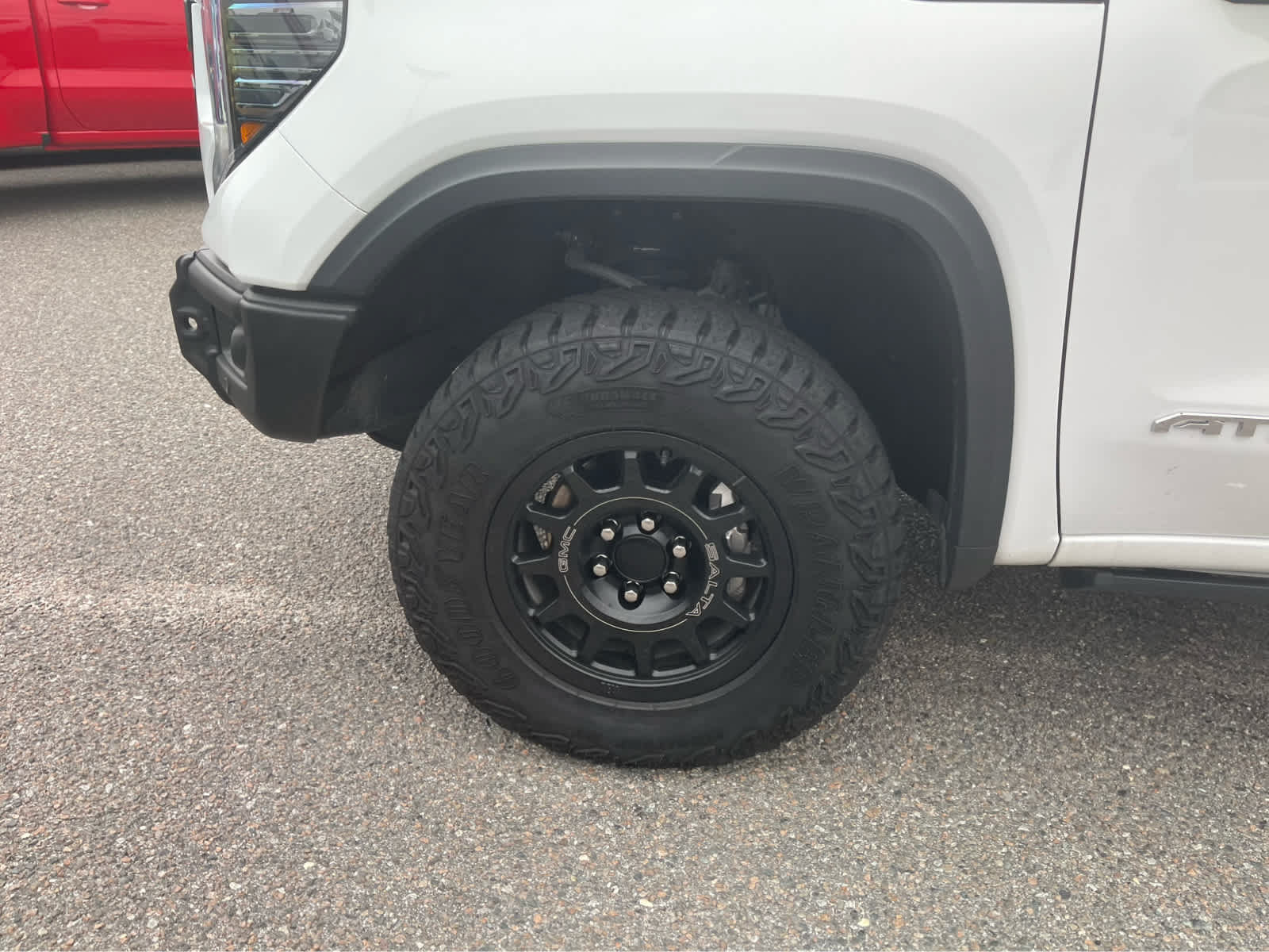 Used 2025 GMC Sierra 1500 AT4X w/ AT4X AEV Edition AWD/4WD image 9