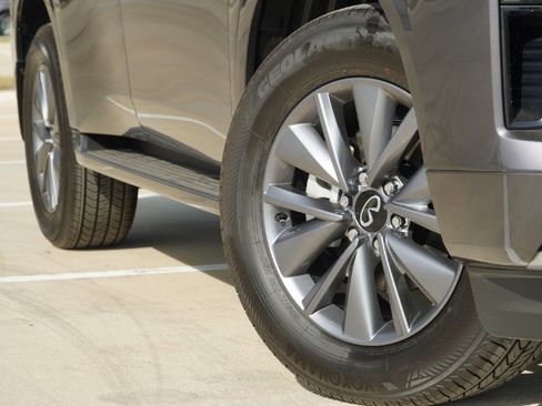 New 2026 INFINITI QX80 Pure w/ Cargo Package image 3