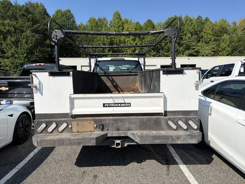 Used 2024 Ford F350 XL AWD/4WD image 11