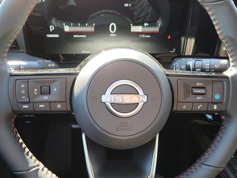 New 2026 Nissan Kicks SR w/ Cold Weather Package FWD image 25