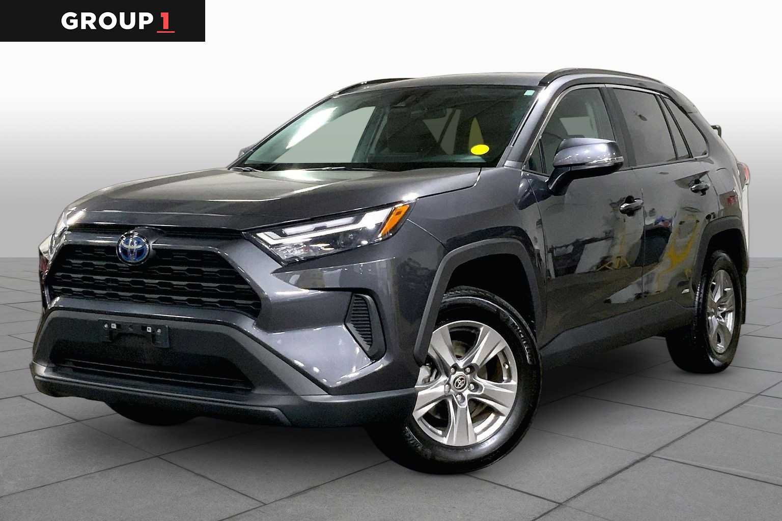Certified 2024 Toyota RAV4 XLE AWD/4WD image 1