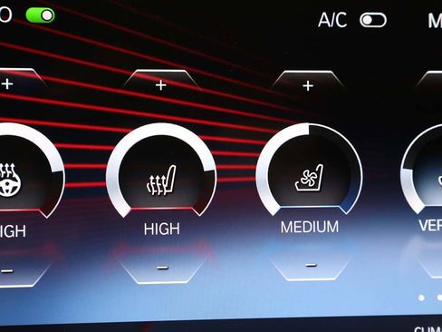 Used 2023 BMW X7 xDrive40i w/ M Sport Package image 63