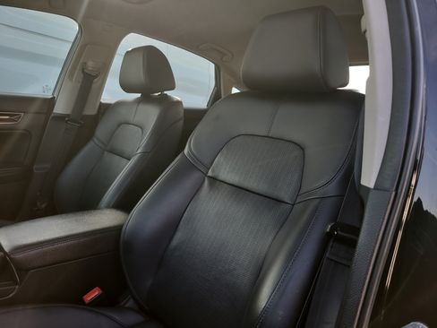 Used 2024 Honda Civic EX-L image 17