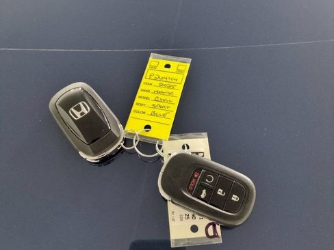 Used 2025 Honda Civic Sport image 27