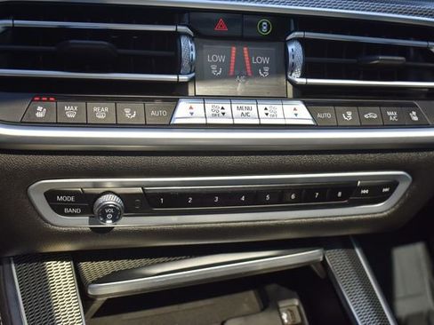 Used 2020 BMW X5 M50i w/ Executive Package AWD/4WD image 31