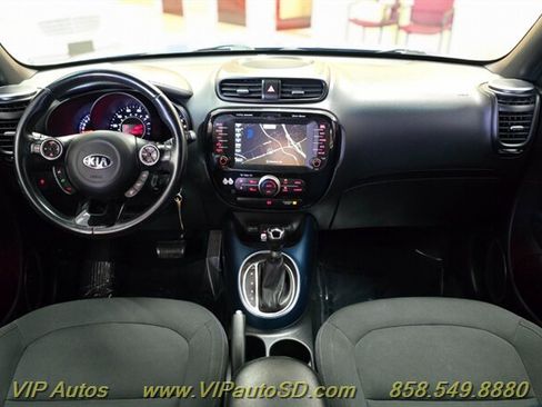 Used 2015 Kia Soul + w/ Audio Package FWD image 18