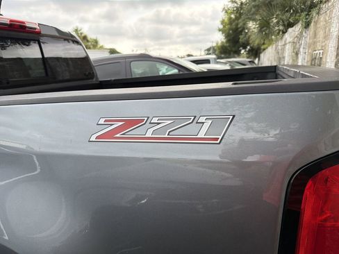 Used 2020 Chevrolet Colorado Z71 RWD image 9