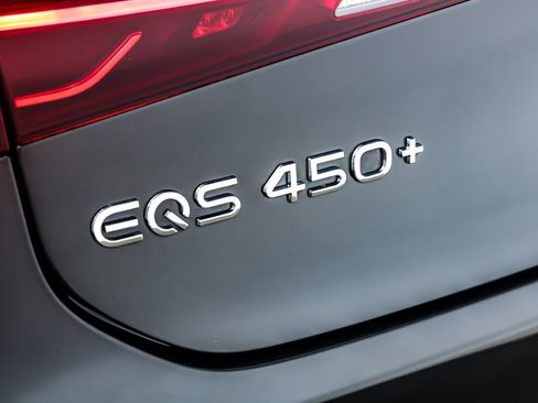 Used 2022 Mercedes-Benz EQS 450+ Sedan image 9