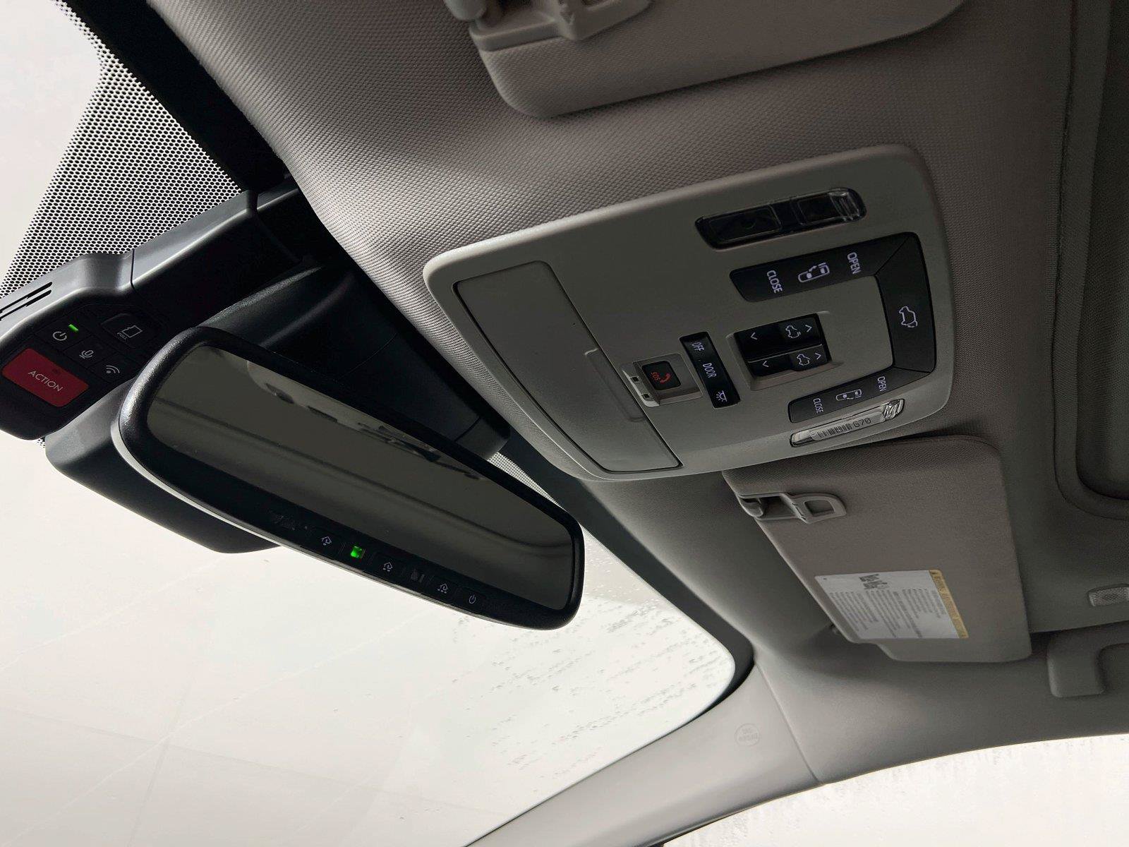 Used 2025 Toyota Sienna XLE w/ XLE Plus Package AWD/4WD image 14
