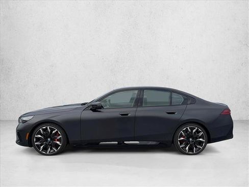 Used 2025 BMW i5 M60 w/ Executive Package AWD/4WD image 9