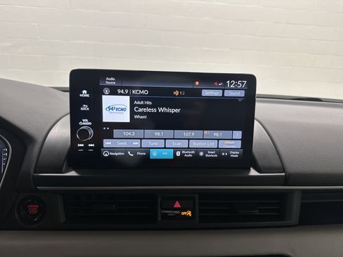 Used 2023 Honda Pilot Elite image 23