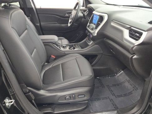 Used 2023 GMC Acadia SLT w/ Preferred Package image 7