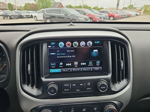 Used 2018 Chevrolet Colorado LT w/ LT Convenience Package AWD/4WD image 18
