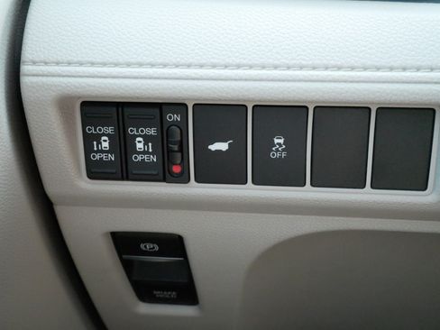 Used 2026 Honda Odyssey EX-L image 27