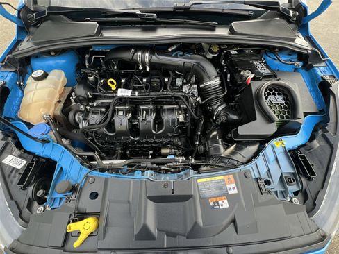 Used 2016 Ford Focus RS image 24