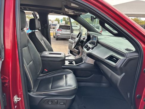 Used 2021 GMC Yukon SLT w/ SLT Premium Package AWD/4WD image 23