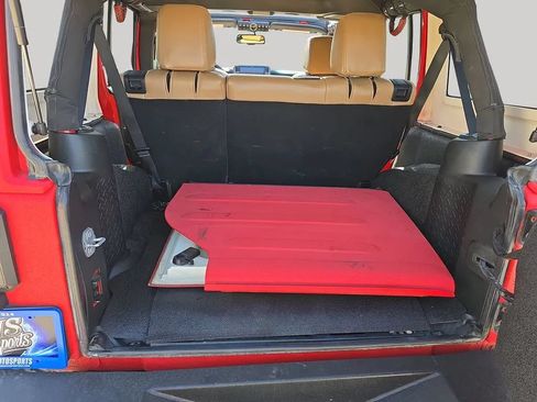 Used 2017 Jeep Wrangler Unlimited Sport w/ Quick Order Package 24S AWD/4WD image 13