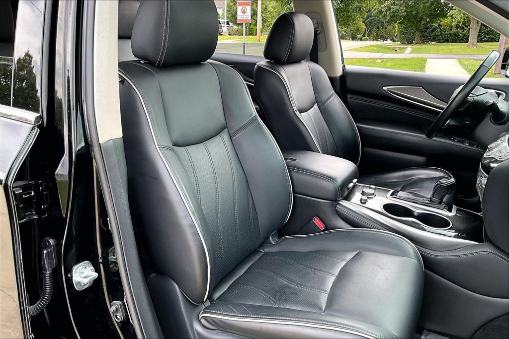 Certified 2018 INFINITI QX60 Luxe w/ Premium Plus Package AWD/4WD image 28