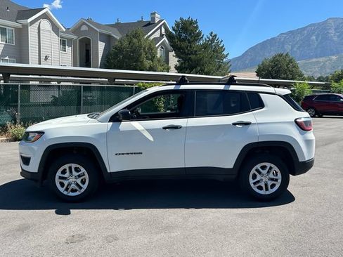Used 2018 Jeep Compass Sport w/ Cold Weather Group AWD/4WD image 8