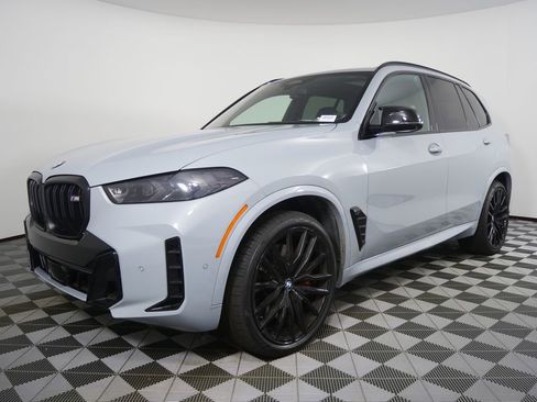 Certified 2025 BMW X5 M60i w/ Climate Comfort Package AWD/4WD image 7