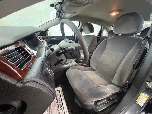 Used 2011 Chevrolet Impala LS image 6