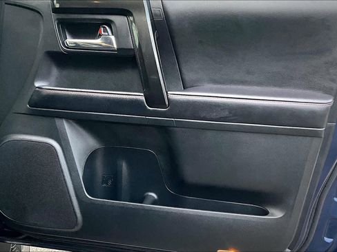 Certified 2022 Toyota 4Runner TRD Off-Road Premium image 19