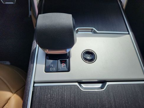 New 2026 Land Rover Range Rover SE AWD/4WD image 16