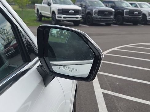 Used 2025 Hyundai Palisade Calligraphy AWD/4WD image 6