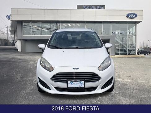 Used 2018 Ford Fiesta SE w/ Cold Weather Package FWD image 2
