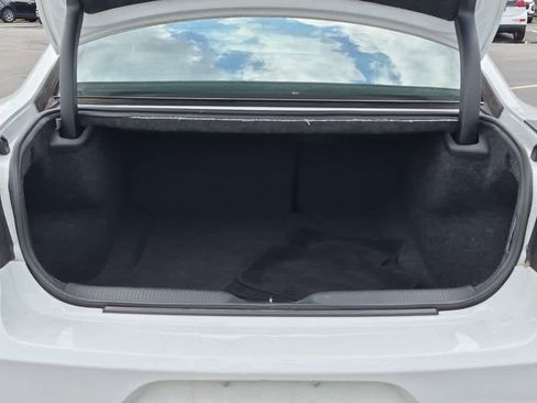 Used 2018 Dodge Charger R/T RWD image 23