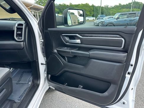 Used 2023 RAM 1500 Big Horn AWD/4WD image 18