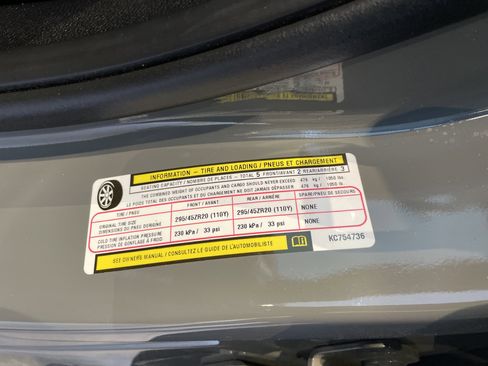 Used 2019 Jeep Grand Cherokee SRT AWD/4WD image 50