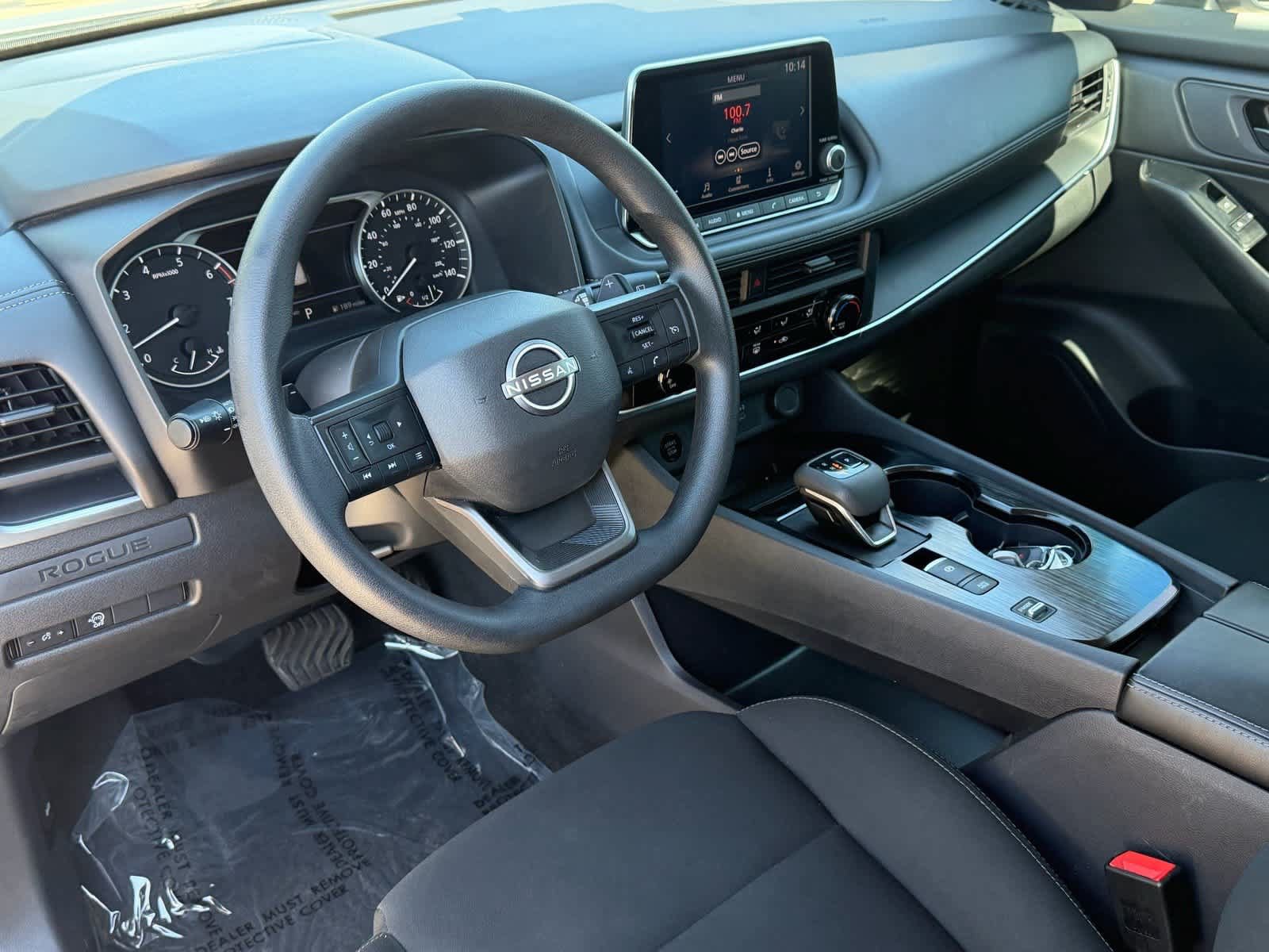 Certified 2025 Nissan Rogue S FWD image 8