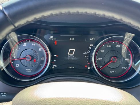 Used 2023 Dodge Charger SXT image 27