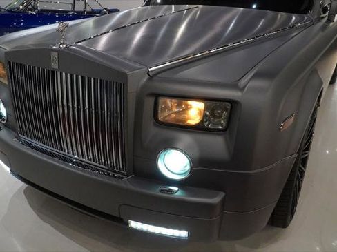 Used 2004 Rolls-Royce Phantom Sedan image 11