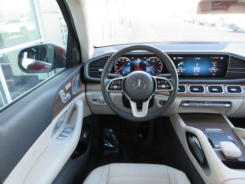 Used 2020 Mercedes-Benz GLE 350 4MATIC image 33