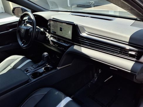 Used 2025 Toyota Camry SE w/ Multimedia Upgrade Package FWD image 22