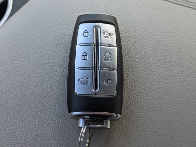 Used 2023 Genesis G70 2.0T AWD/4WD image 40