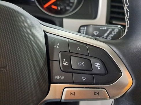 Used 2021 Volkswagen Atlas SE image 28