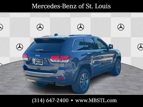 Used 2021 Jeep Grand Cherokee Limited w/ Sun & Sound Group AWD/4WD image 3