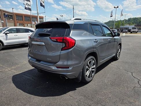 Used 2019 GMC Terrain Denali w/ Advanced Safety Package AWD/4WD image 7