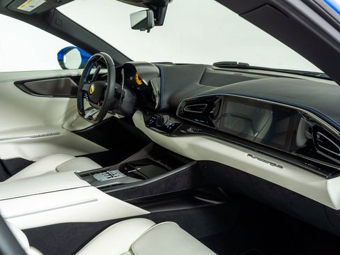 Certified 2025 Ferrari Purosangue image 36