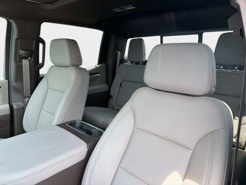 New 2026 GMC Sierra 1500 SLT w/ SLT Premium Package AWD/4WD image 20