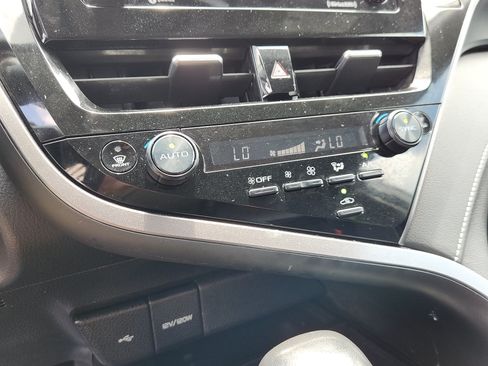 Certified 2024 Toyota Camry SE FWD image 16