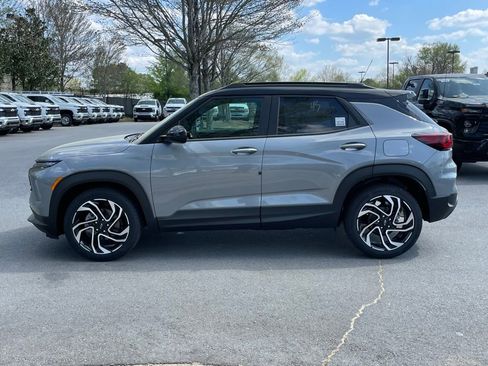 New 2026 Chevrolet TrailBlazer RS w/ Driver Confidence Package FWD image 4