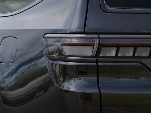 New 2026 Jeep Grand Wagoneer L Limited AWD/4WD image 19