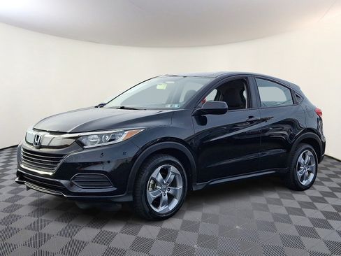 Used 2019 Honda HR-V LX image 3