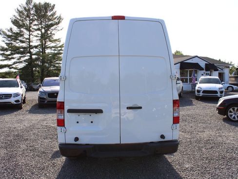Used 2019 Nissan NV 2500 SV RWD image 8