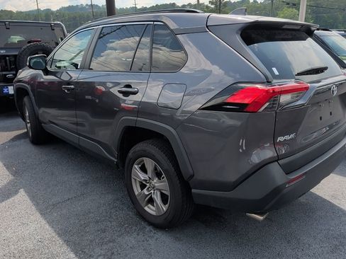 Used 2024 Toyota RAV4 XLE FWD image 4